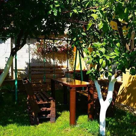 Apartment Apartman Cro Garden Zadar
